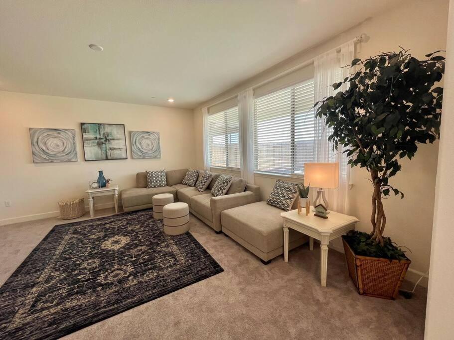 Brand-New, Beautiful & Stylish Home In Sacramento! Buitenkant foto
