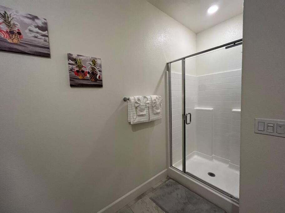 Brand-New, Beautiful & Stylish Home In Sacramento! Buitenkant foto