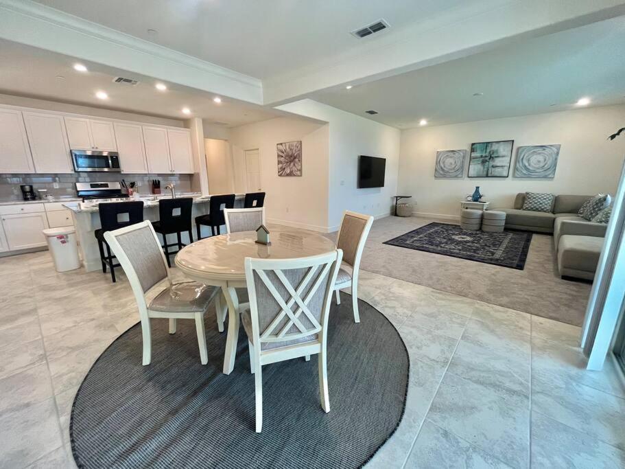 Brand-New, Beautiful & Stylish Home In Sacramento! Buitenkant foto